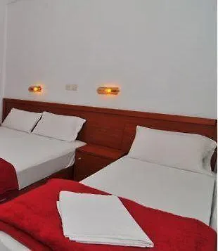 Hotel Chrissafis 2*